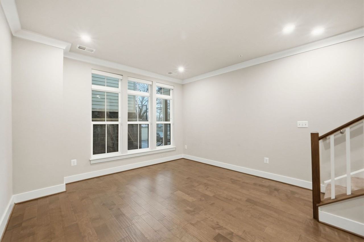 7227 Georgia Ave Nw #B - Photo 5 of 31