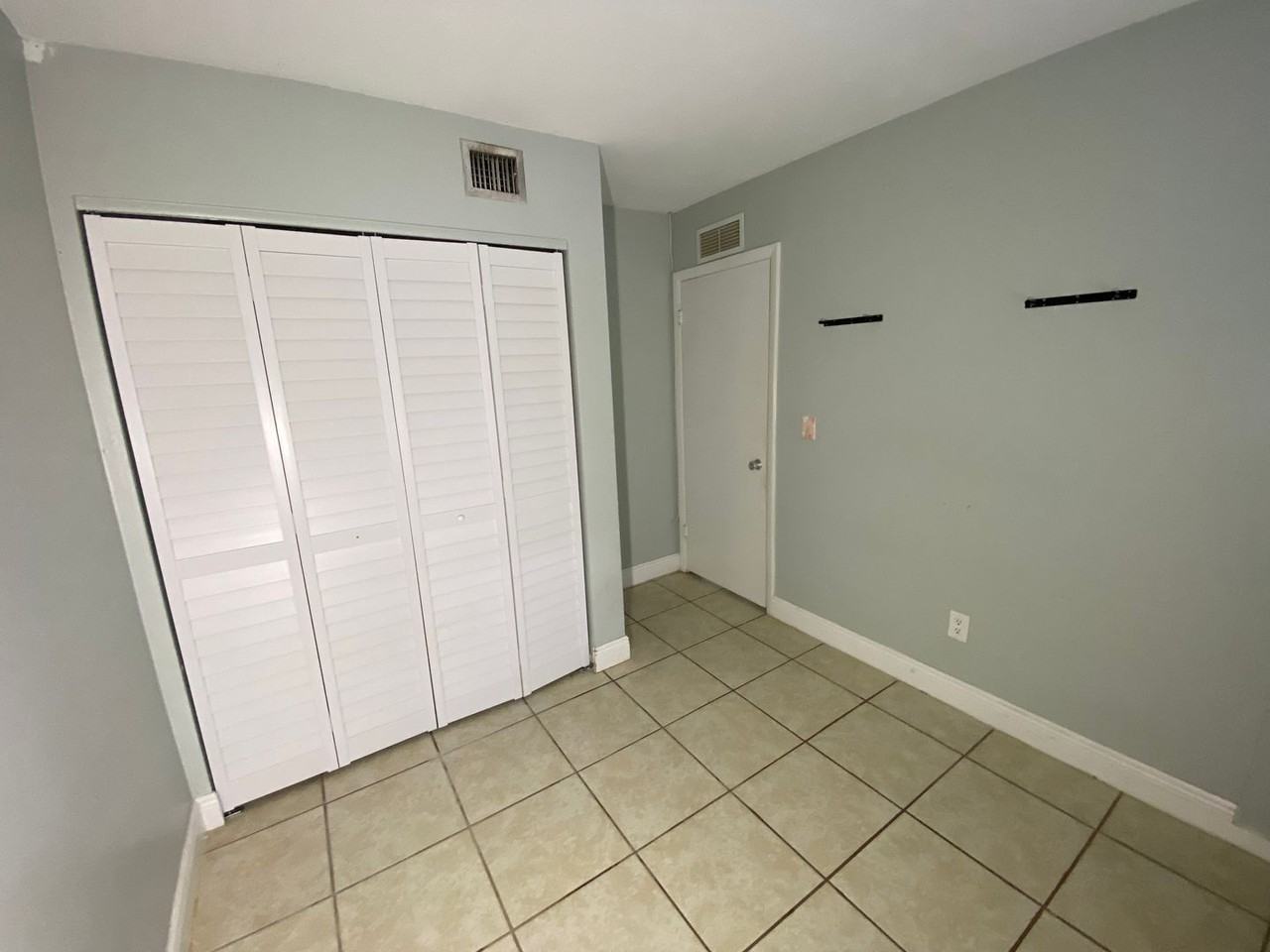 2309 Idaho Rd - Photo 7 of 23
