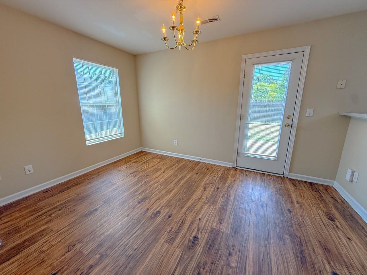 3408 Monsieur Ct - Photo 6 of 20