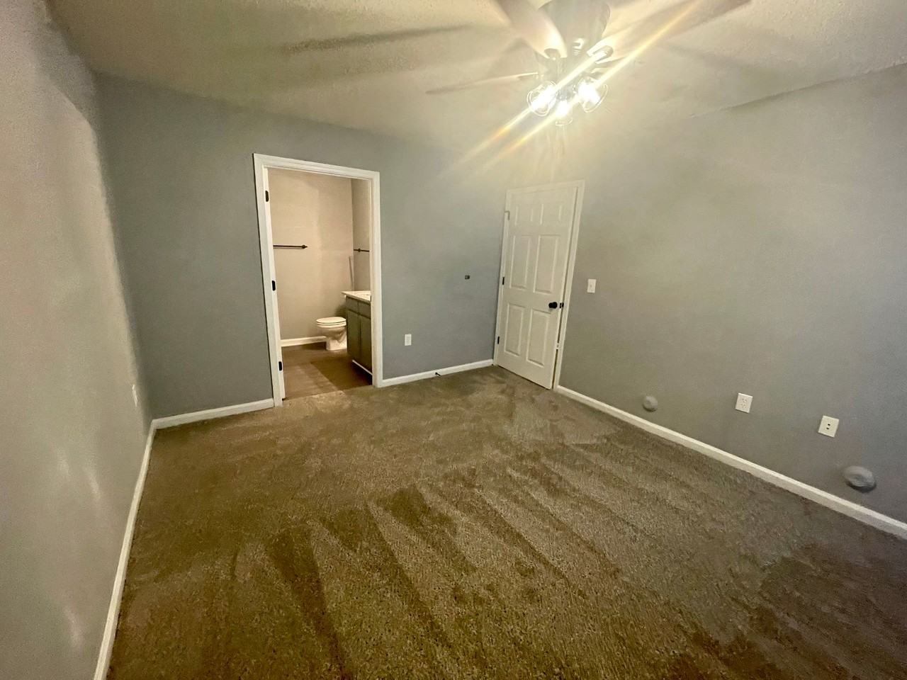 Gorman Street Village Apartments - Photo 6 of 22