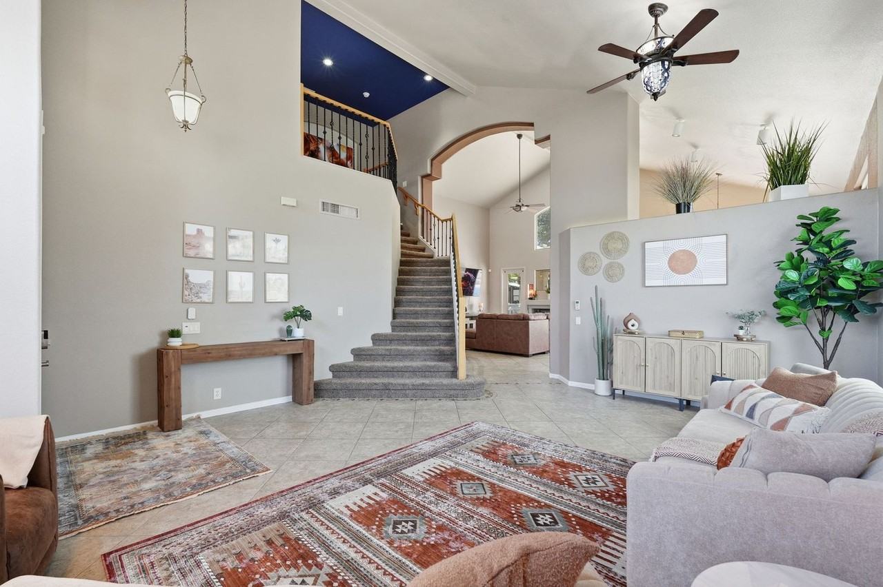 12884 N Pioneer Way - Photo 5 of 43