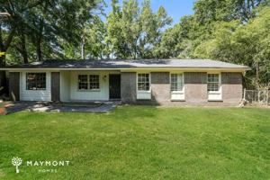 featured image of 4429 Clovewood St