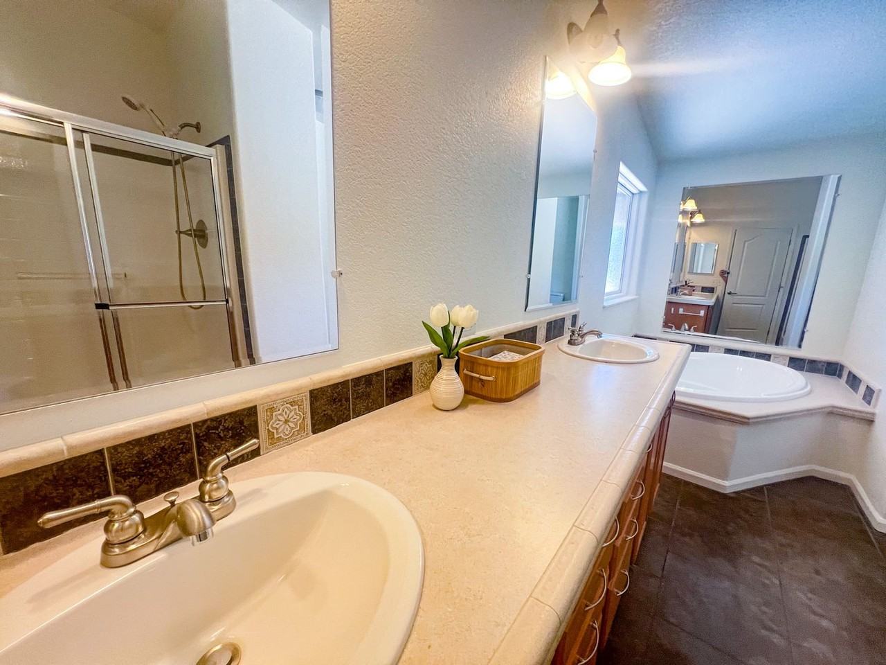 10830 E Oak Creek Trl - Photo 6 of 22