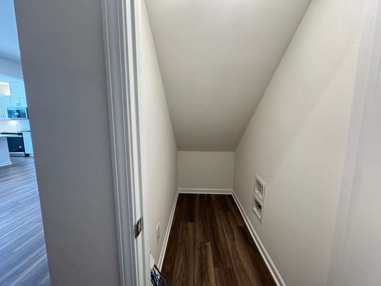 119 Lennei Ln - Photo 3 of 26
