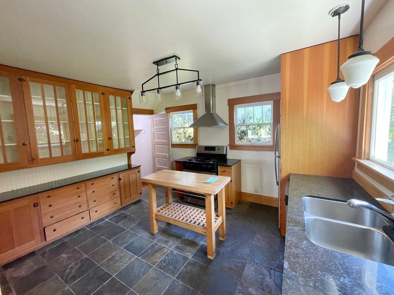 2319 N 55th St - Photo 5 of 28