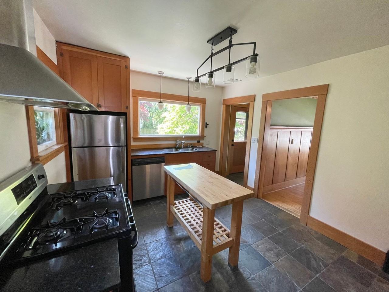 2319 N 55th St - Photo 7 of 28