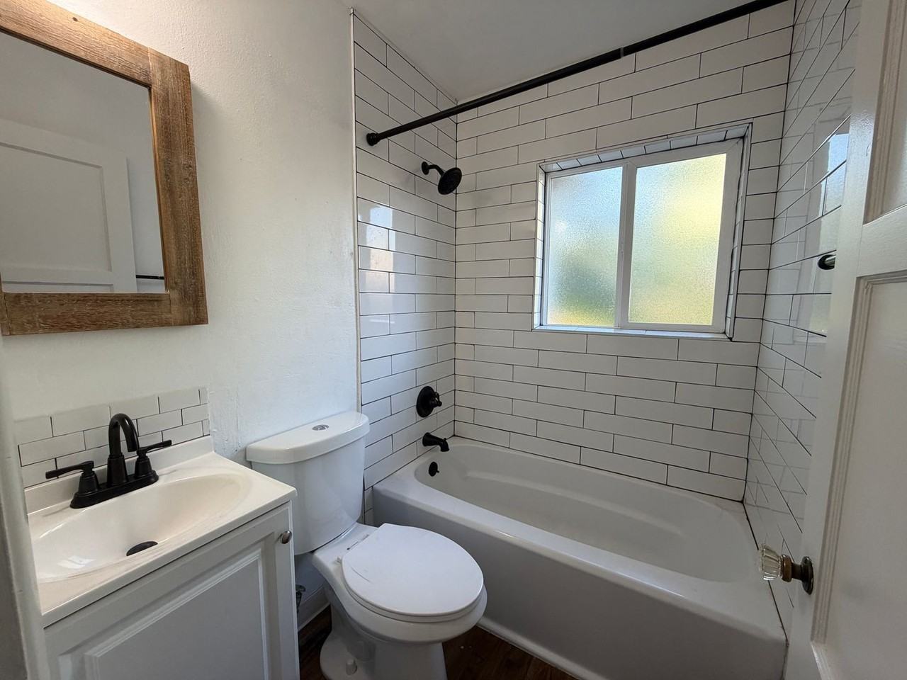 1324 Sw Levens St - Photo 7 of 13