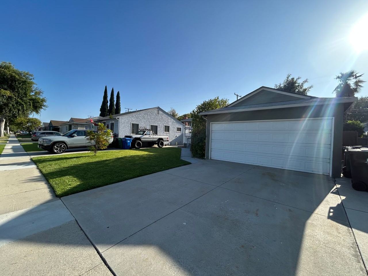3743 Iroquois Ave - Photo 2 of 21