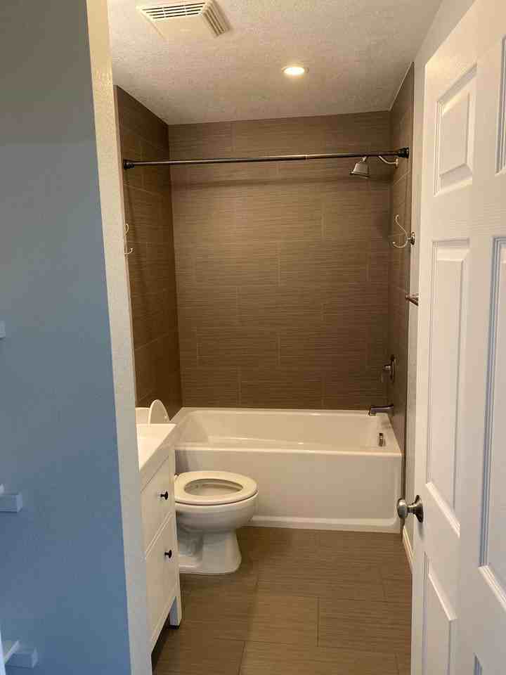 12133 Topa Ln - Photo 4 of 10