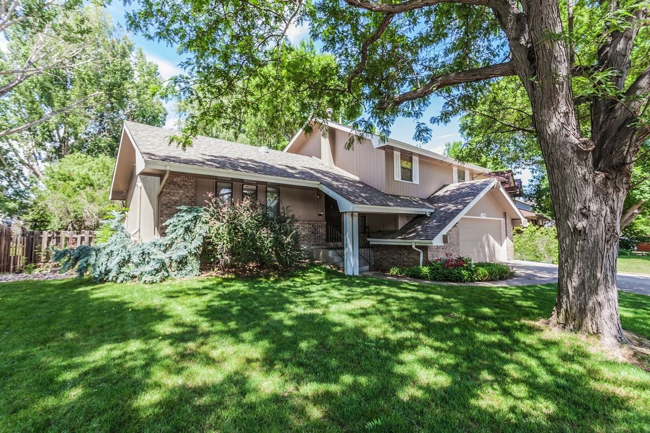 2538 Creekwood Dr - Photo 2 of 41