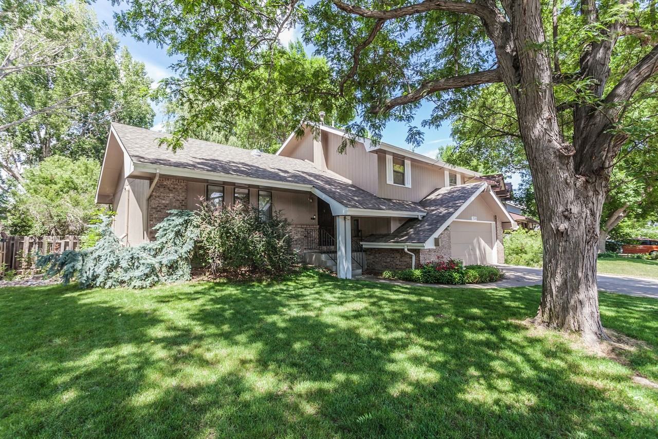 2538 Creekwood Dr - Photo 3 of 41