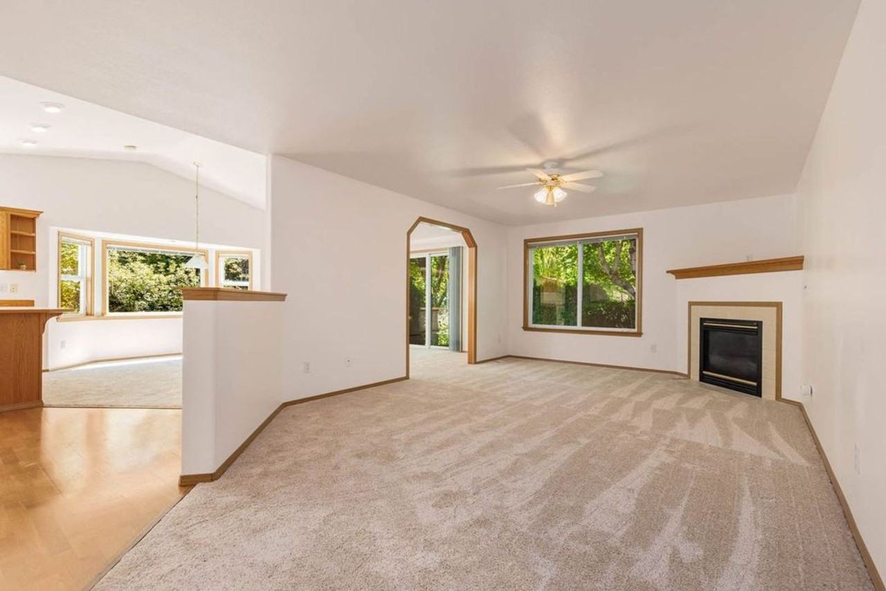 5106 68th Ave Ne - Photo 5 of 18
