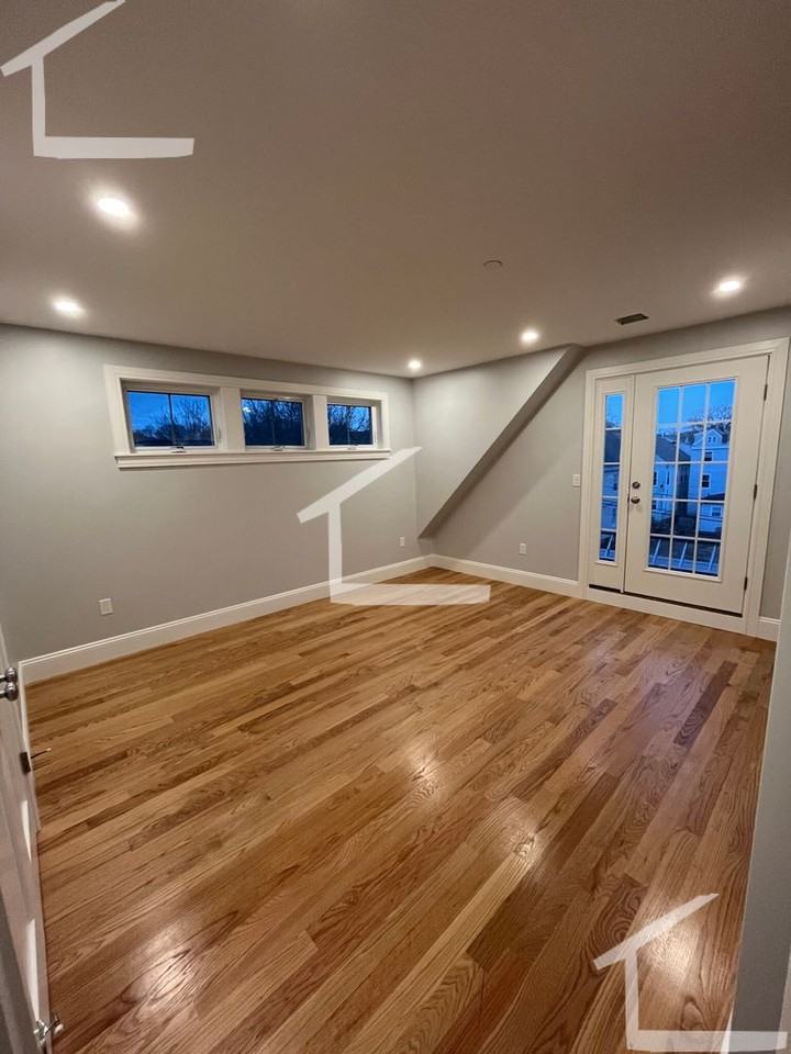19 Shepard St - Photo 2 of 16