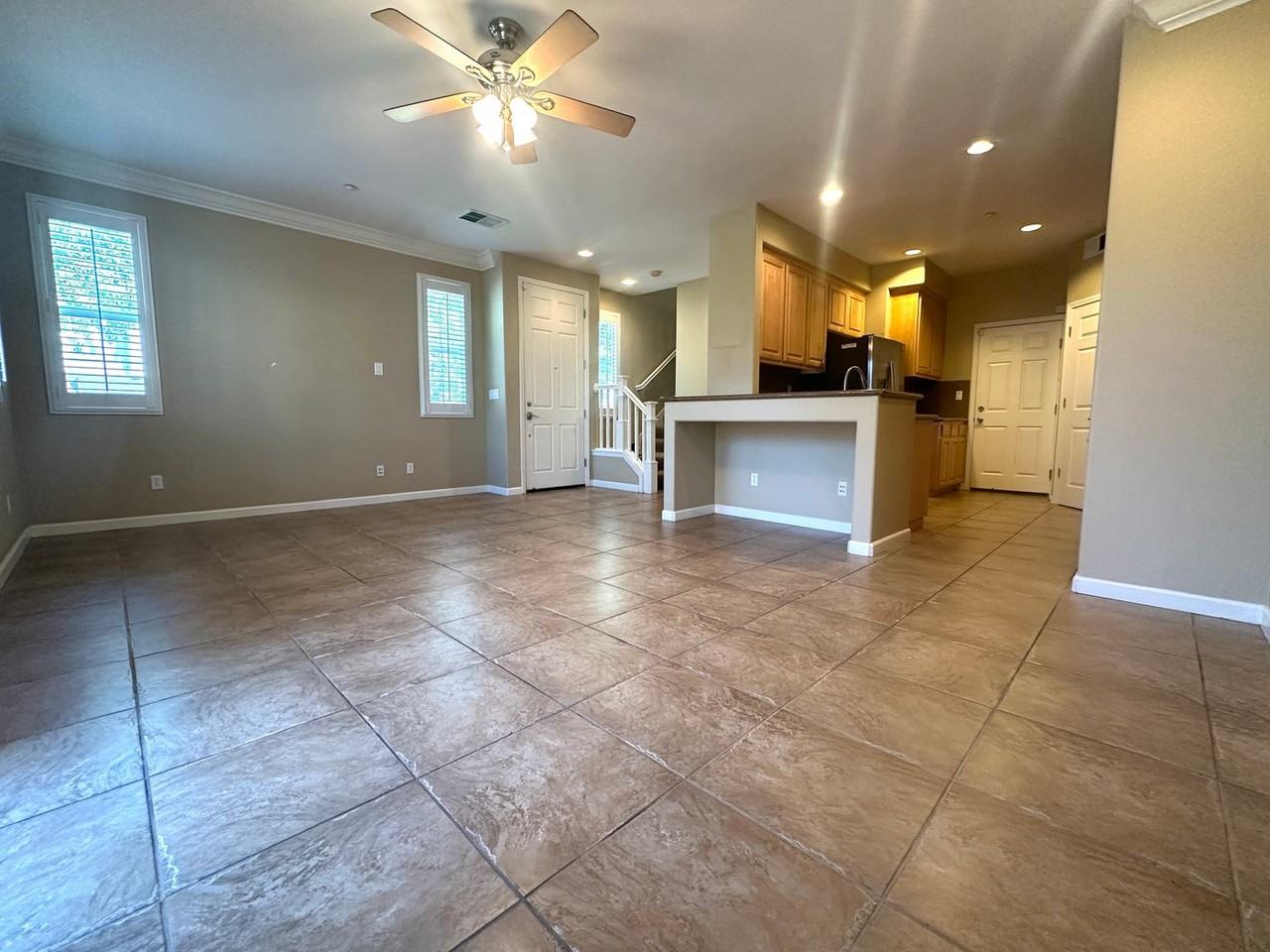 1377 Reagan Way - Photo 4 of 26