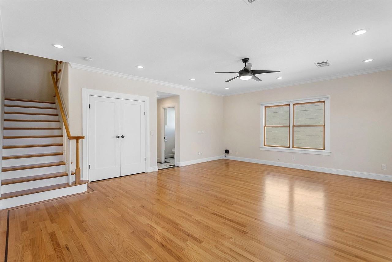 826 Lincoln Ave #A - Photo 5 of 22