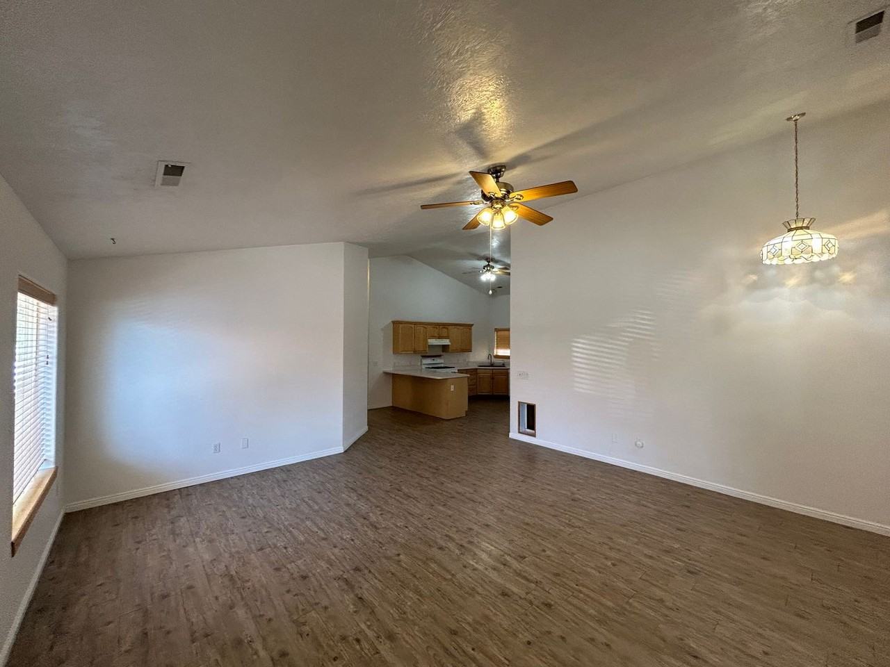 2405 S 770 W - Photo 4 of 36