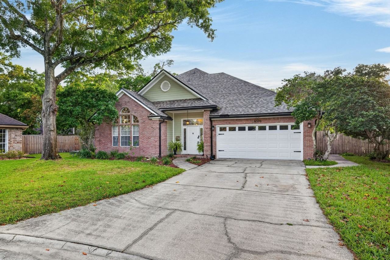 9370 9370 Jaybird Circle E. (TP) Elmir Slavic - Photo 3 of 50