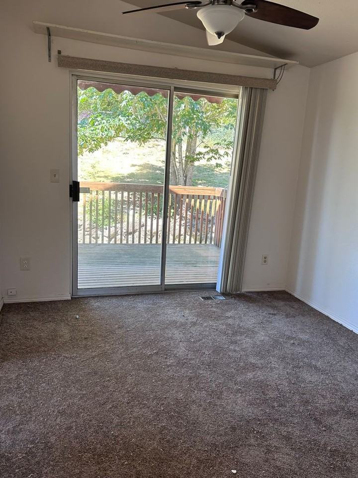 206 Sw 27th St - Photo 5 of 23