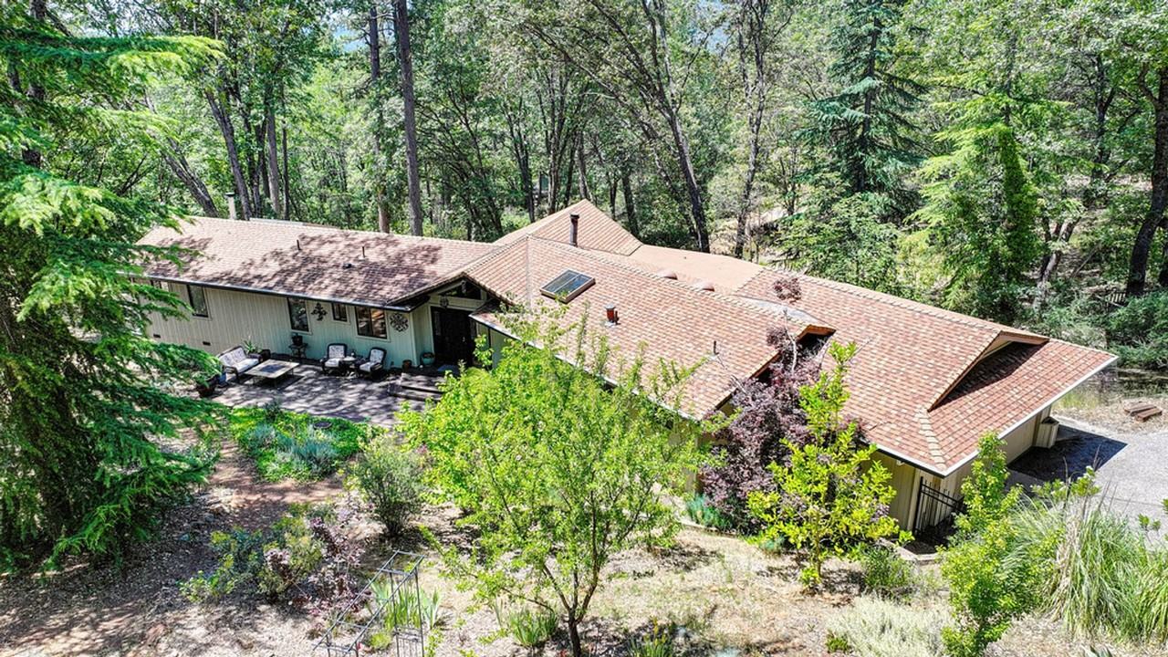 16832 Alice Way - Photo 2 of 50