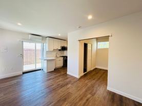 10809 Garfield Ave - Photo 1 of 1
