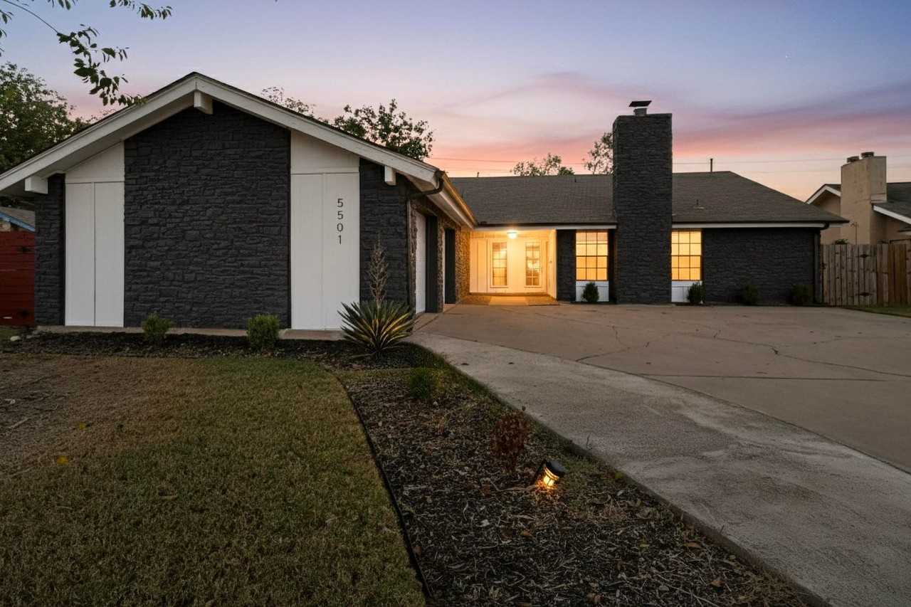 5501 Purple Sage Dr #A - Photo 4 of 37
