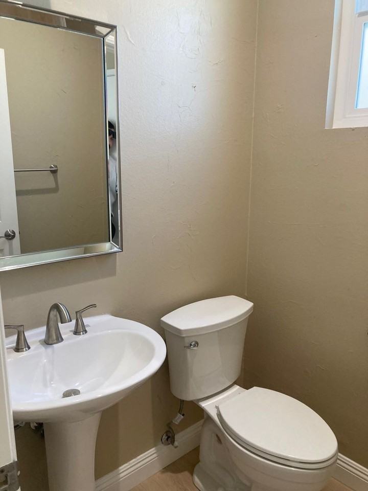 162 Las Flores - Photo 6 of 23