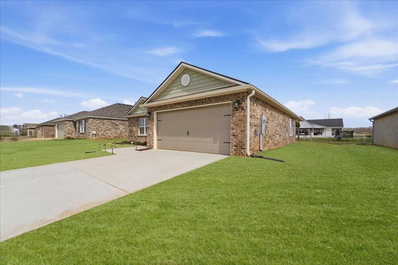 147 Joya Brook Way - Photo 4 of 40