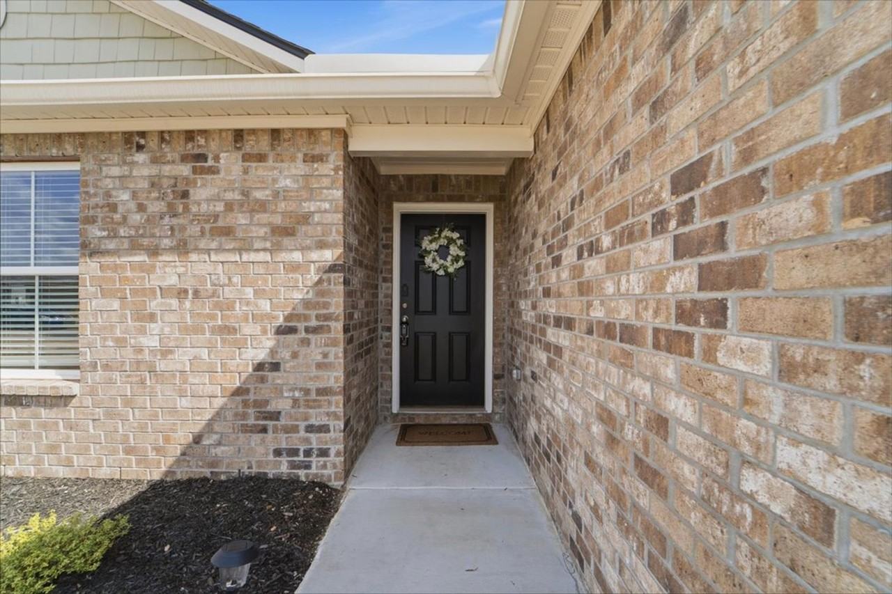 147 Joya Brook Way - Photo 6 of 40