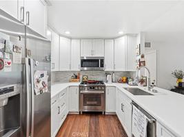 featured image of 3860 Amberly Dr