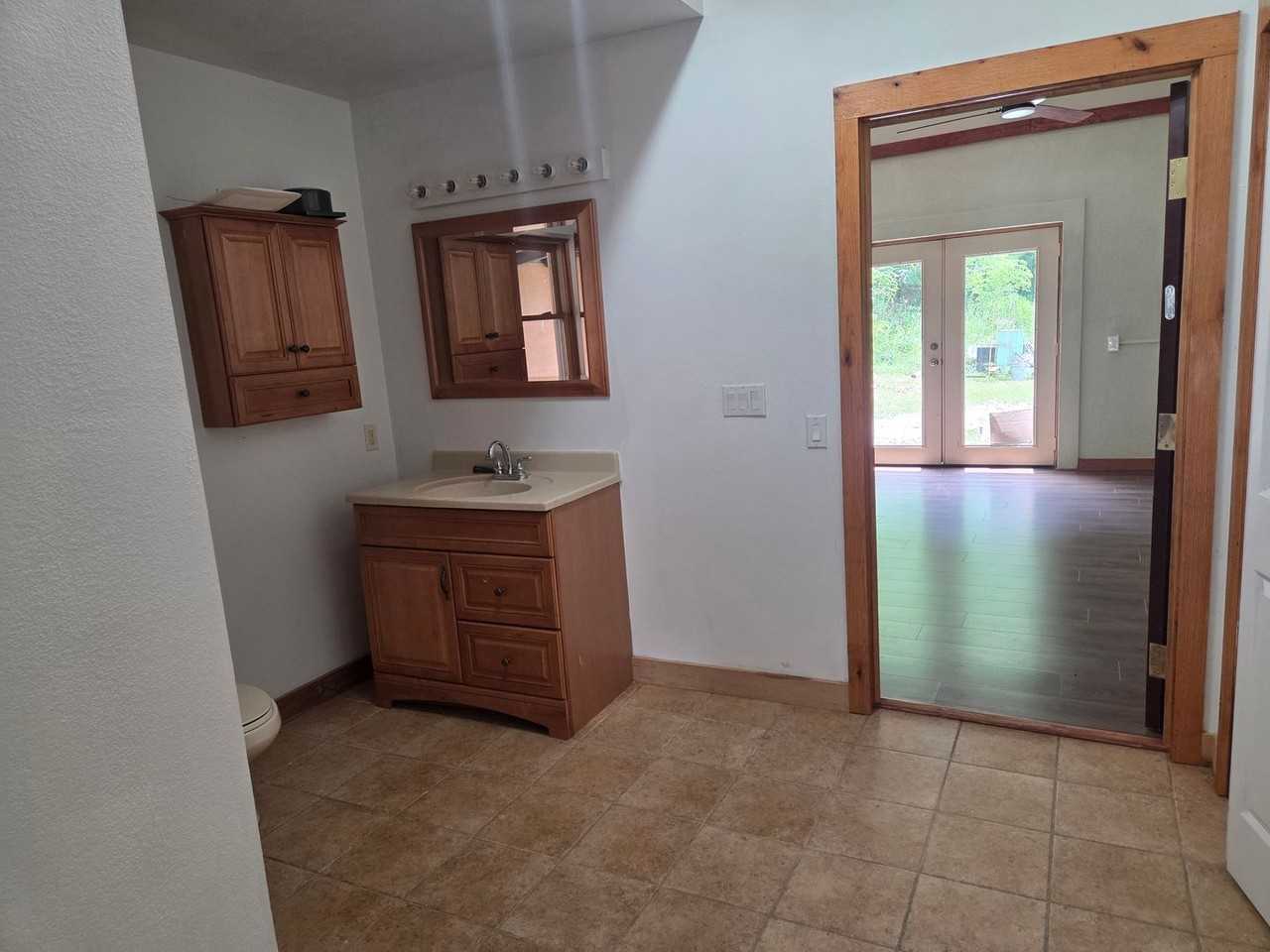 171 Gilmer St - Photo 4 of 11