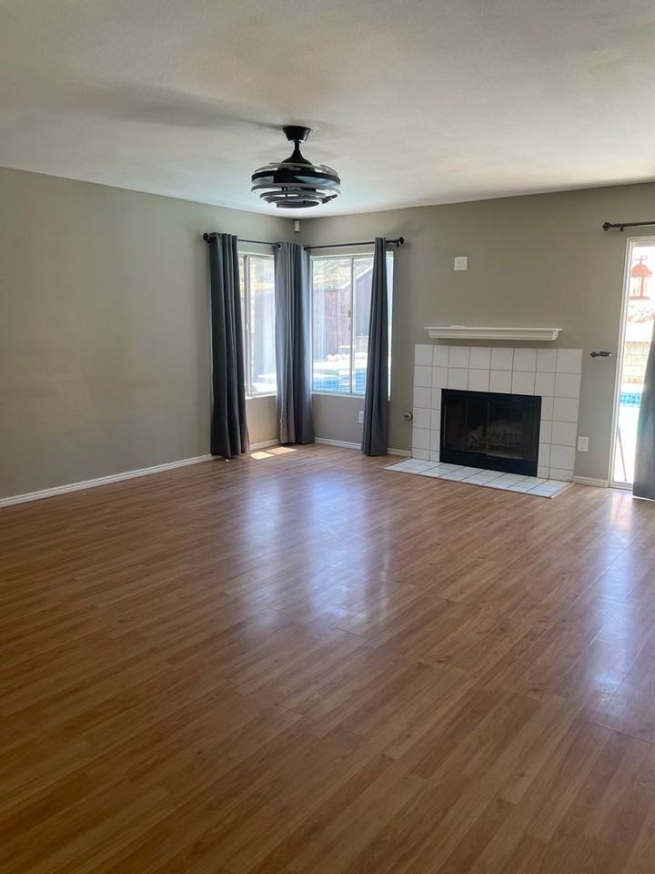 15721 Lake Ridge Rd - Photo 5 of 21