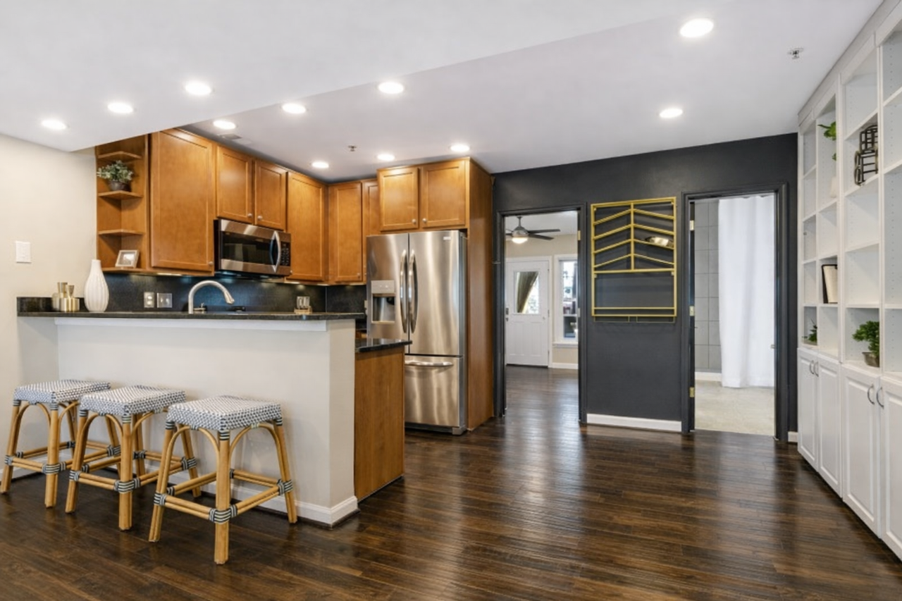 1519 Constitution Ave Ne - Photo 5 of 21