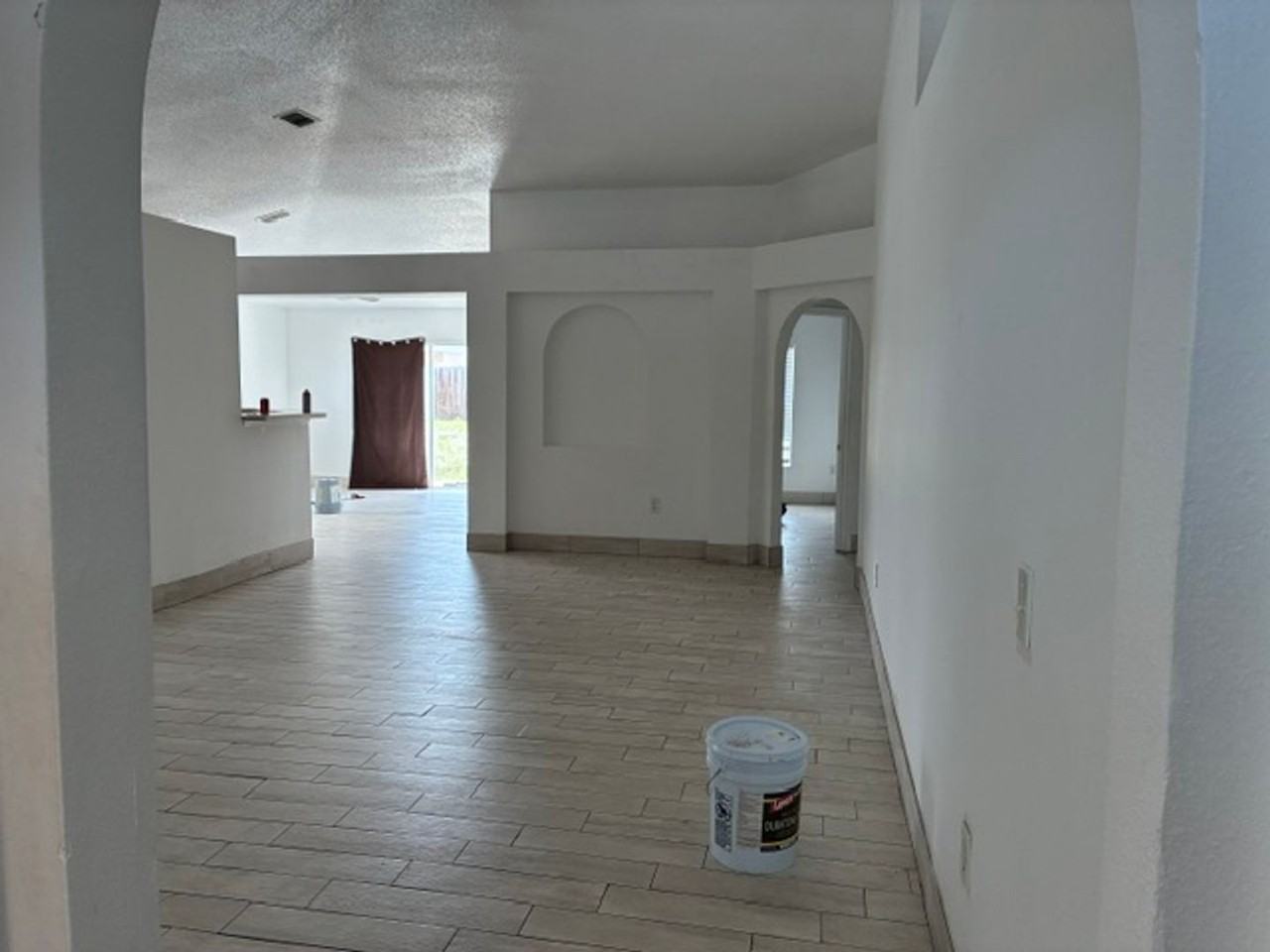 616 Sunway Ln - Photo 4 of 16