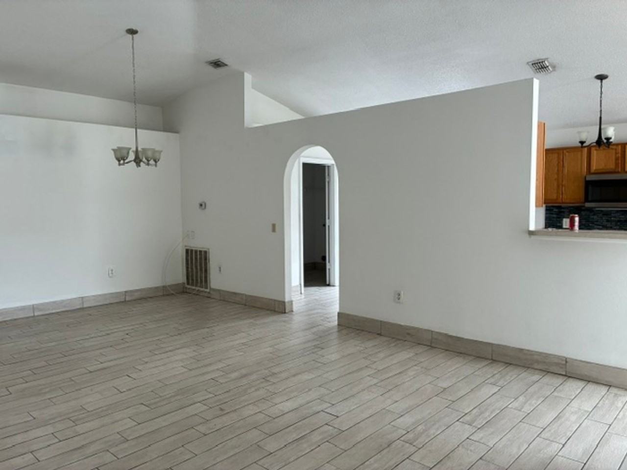 616 Sunway Ln - Photo 6 of 16