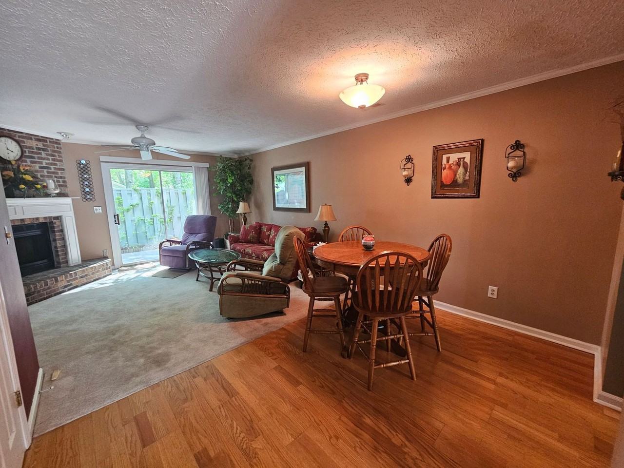 C2 - Photo 5 of 27