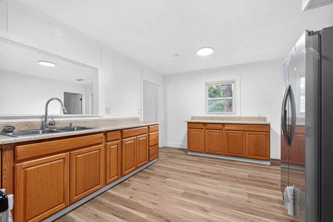 279 Little Flower Ln - Photo 3 of 27