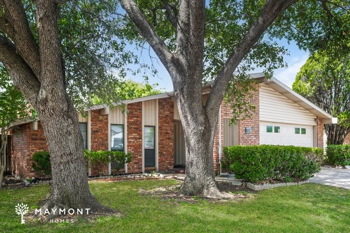1617 Whittenburg Dr - Photo 4 of 15