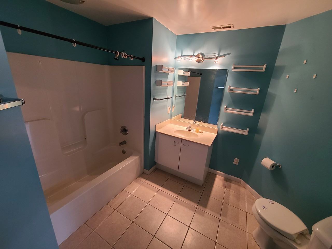 100 S Huron St #1A - Photo 6 of 16