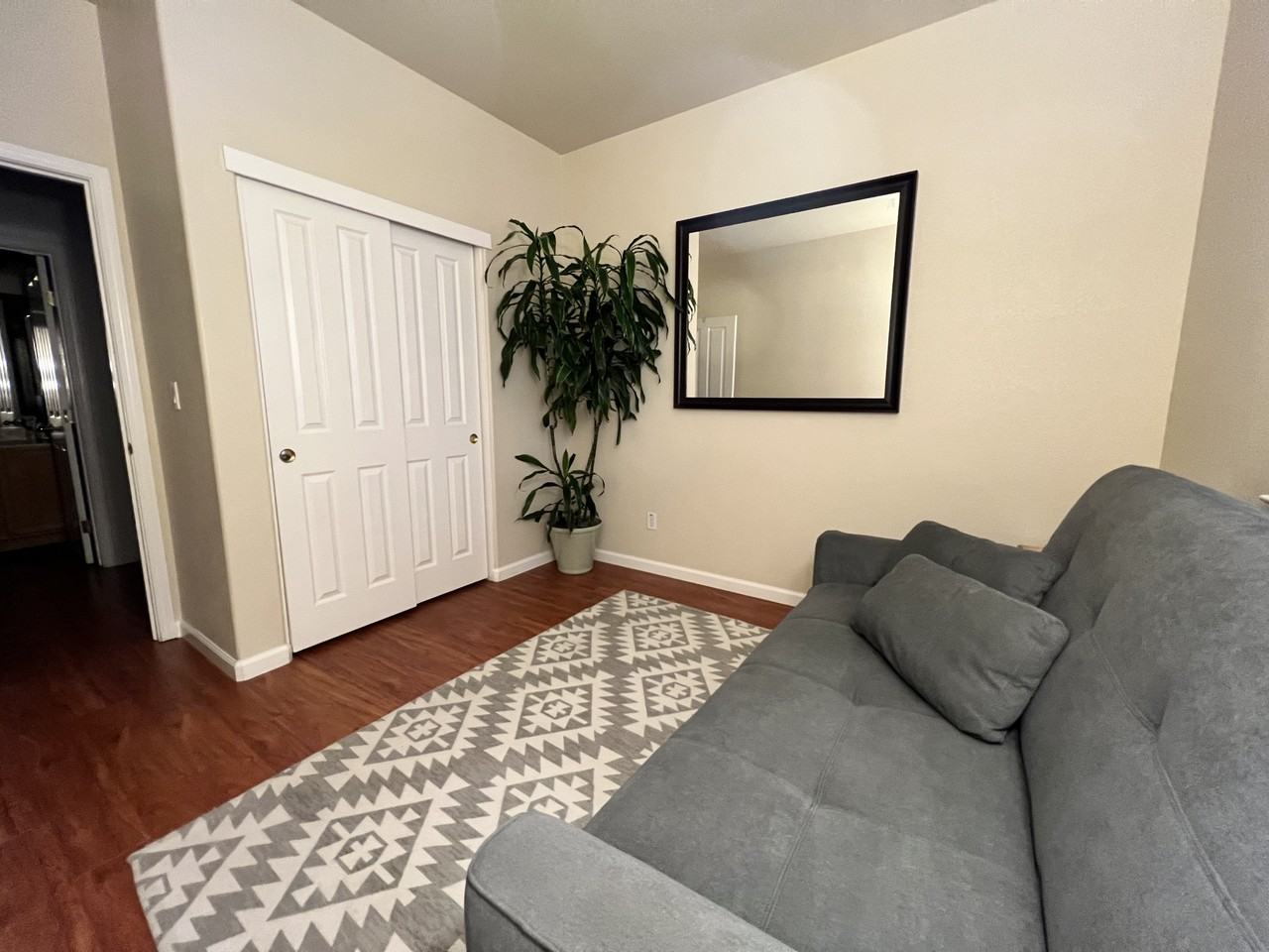 868 Holley Ct #NA - Photo 2 of 2