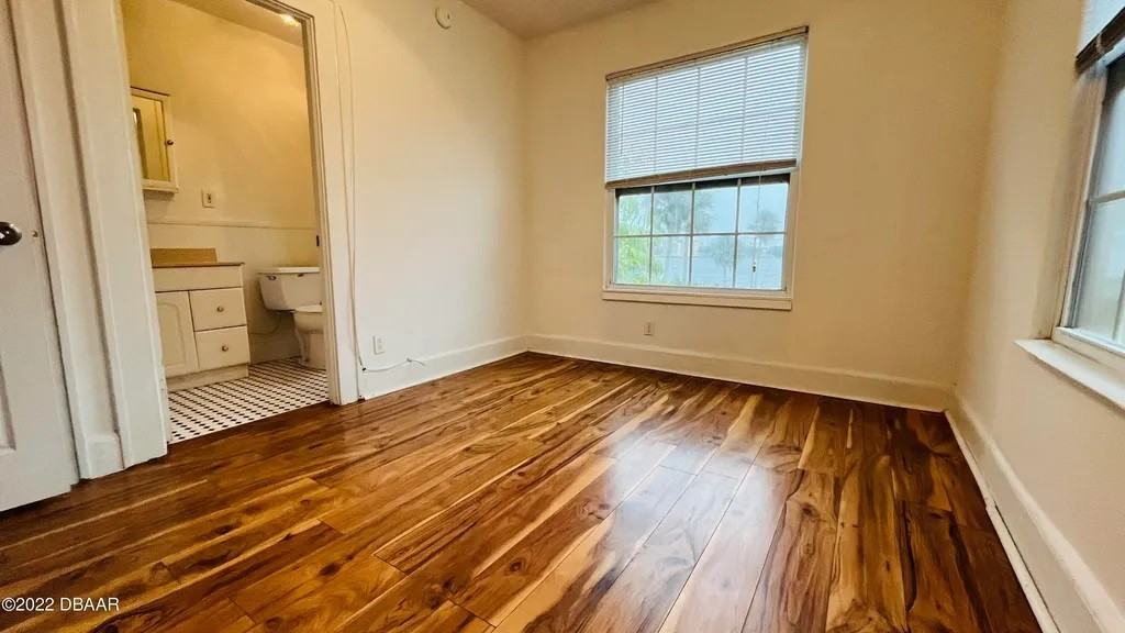 537 Bowman Ave #2 - Photo 2 of 7