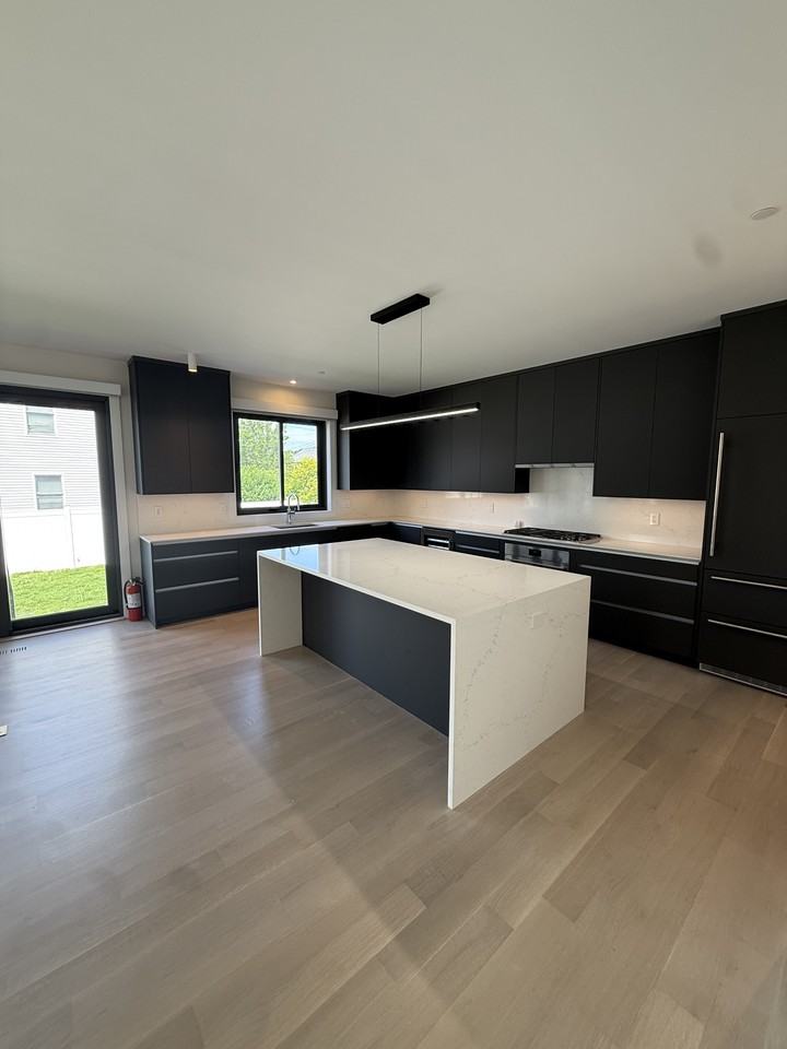 124 Nelson Ave #A - Photo 5 of 30