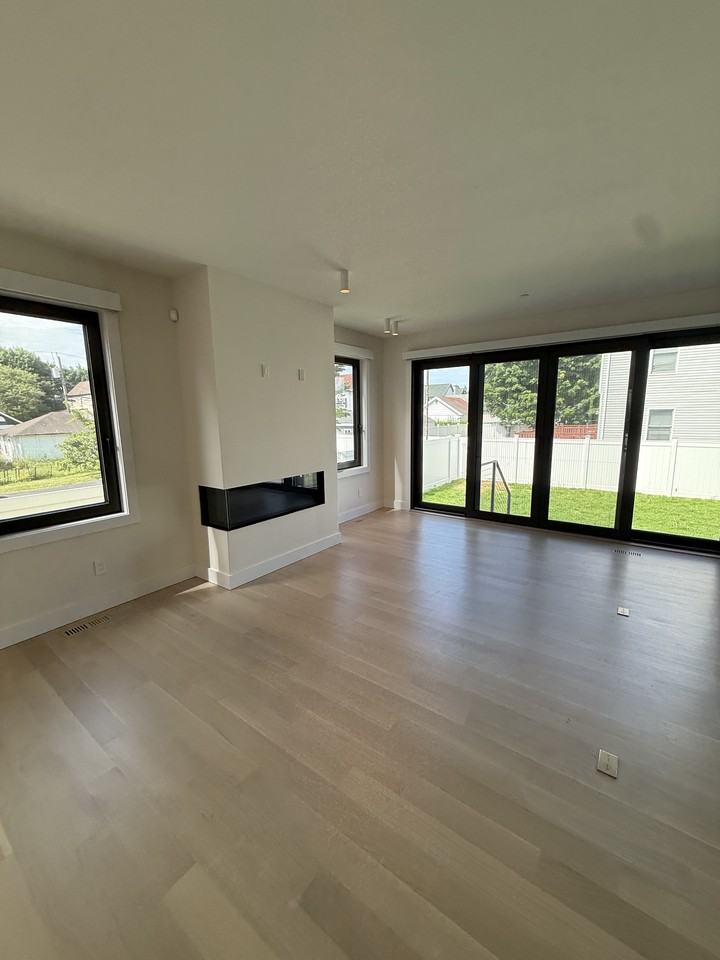 124 Nelson Ave #A - Photo 7 of 30
