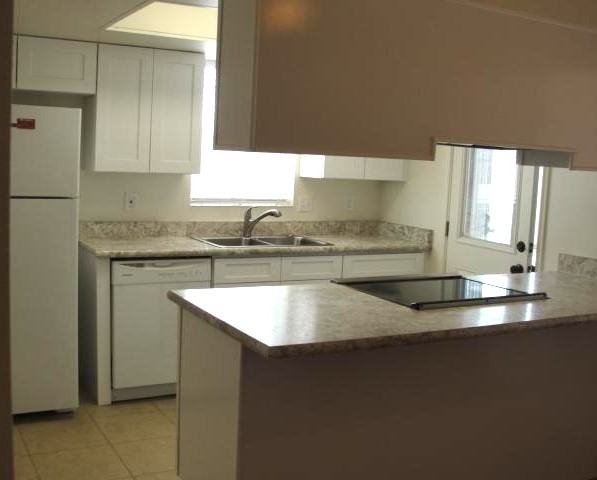 121 E 14th Pl #2 - Photo 3 of 11