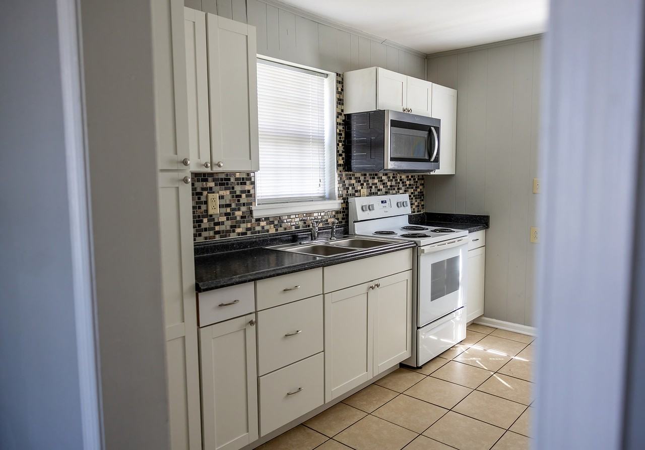 511 Blue Ridge St #NA - Photo 6 of 19