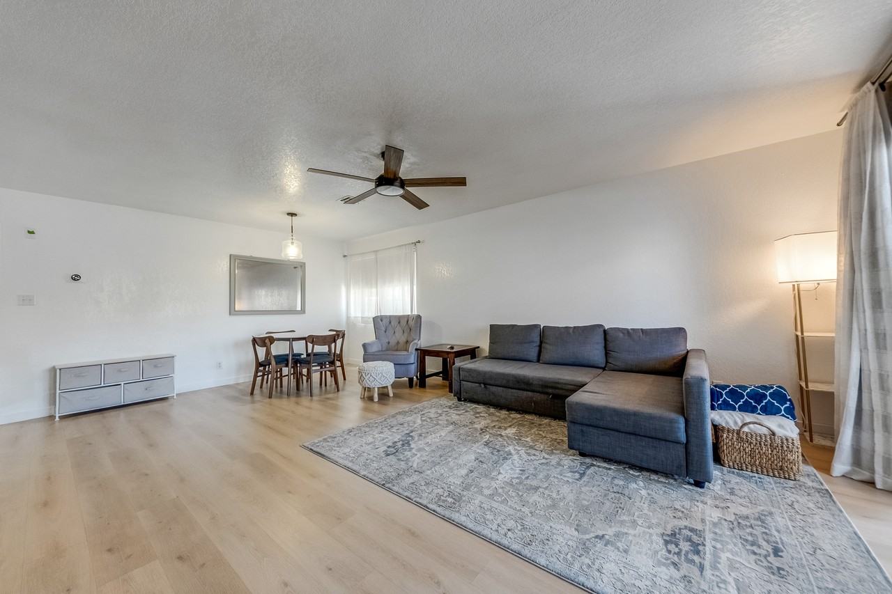 5054 S Rainbow Blvd #105 - Photo 5 of 33