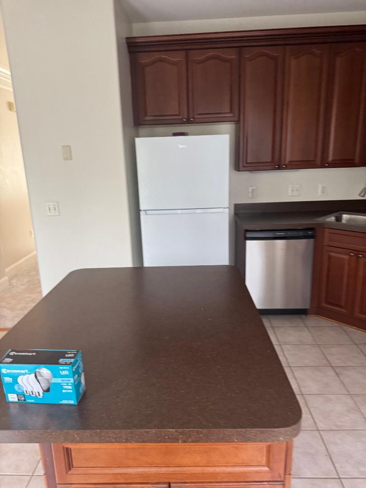 203 Cross Keys Pl - Photo 6 of 9