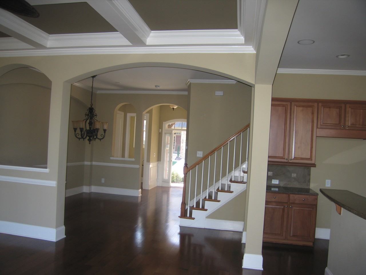 503 Santorini Dr - Photo 4 of 7