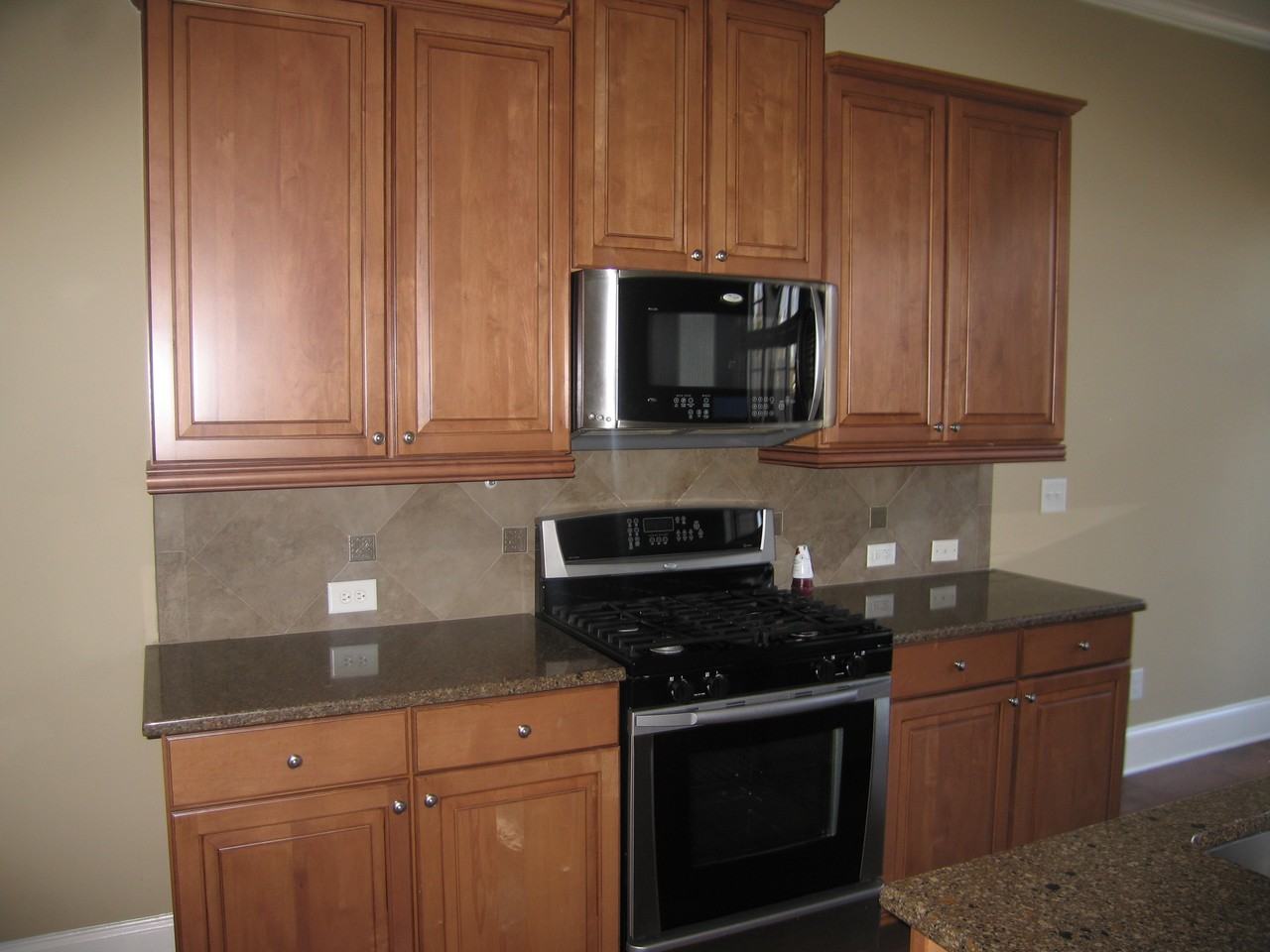 503 Santorini Dr - Photo 5 of 7