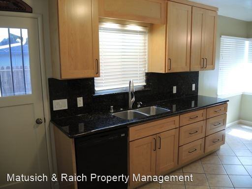 2250 Lindaire Ave - Photo 2 of 15