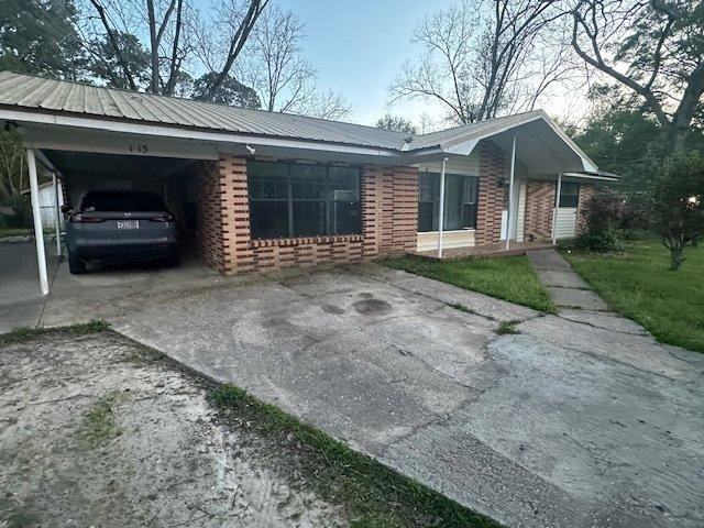 1113 Valley Forge Rd - Photo 4 of 20